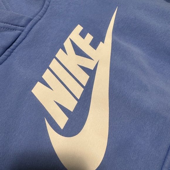 Nike Light Blue Pullover - Picture 2 of 3